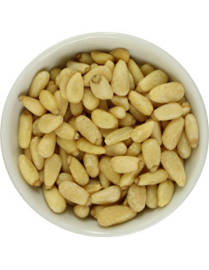 ORZESZKI PINIOWE BIO (SUROWIEC) (25 kg)